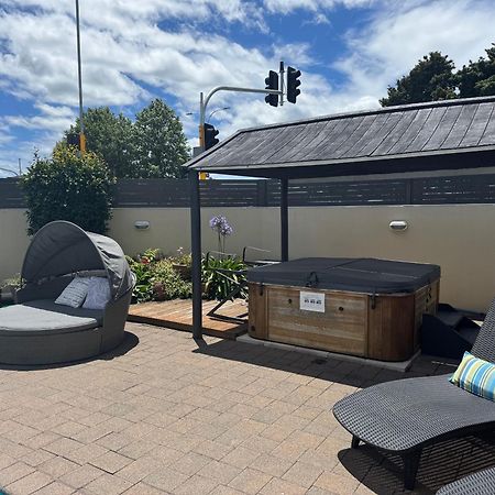 Academy Motor Inn Tauranga Exterior photo